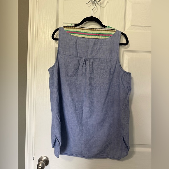 Crown & Ivy Sleeveless Blue V-Neck Embroidered Trim Top - XL - Picture 5 of 6